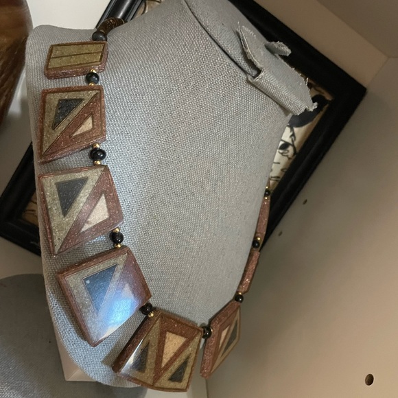 Beautiful Handmade Stone Beaded Native American Necklace - Picture 2 of 5